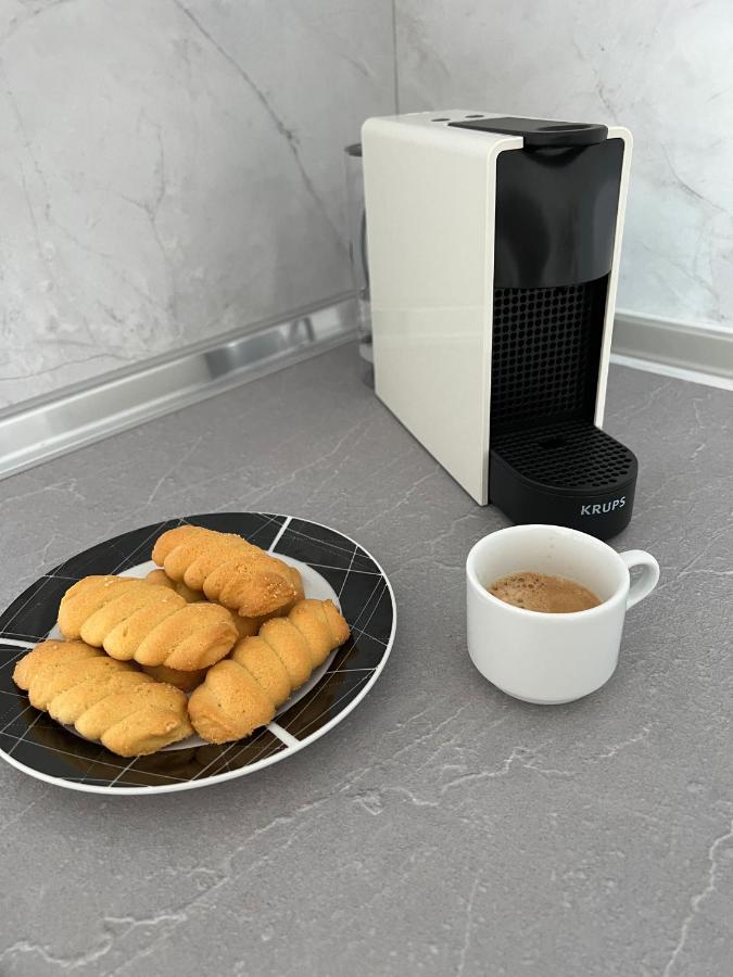 Girene Apartments 利迈纳里亚 外观 照片