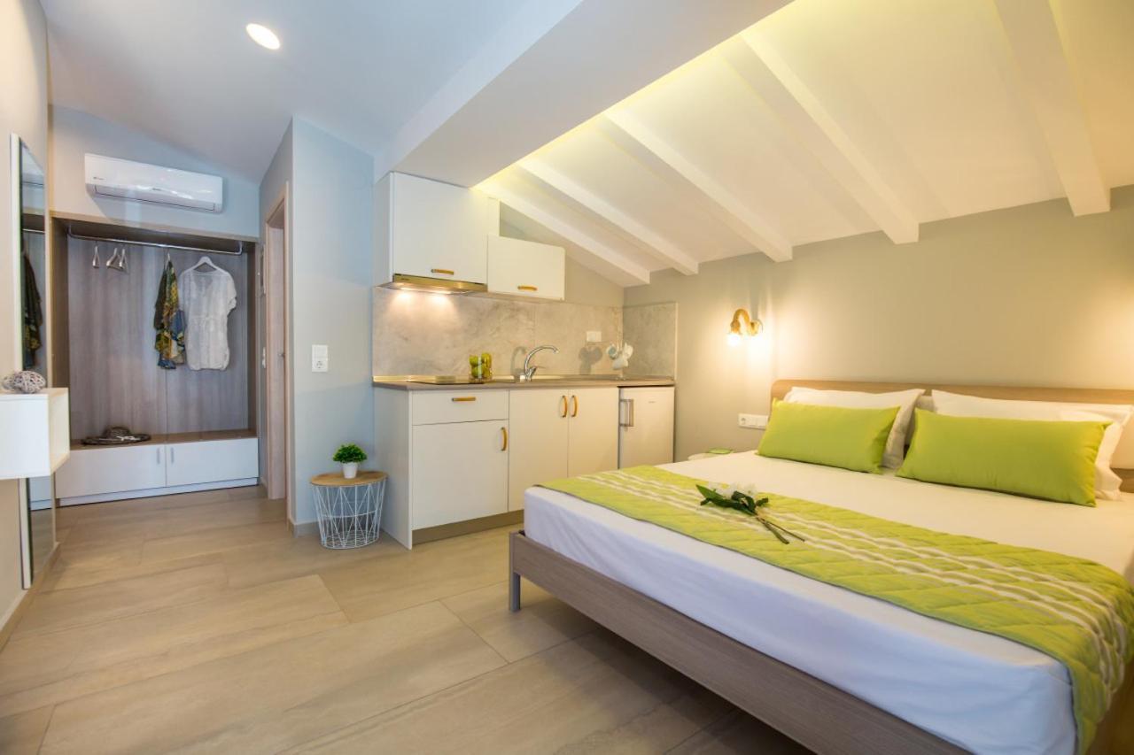 Girene Apartments 利迈纳里亚 外观 照片